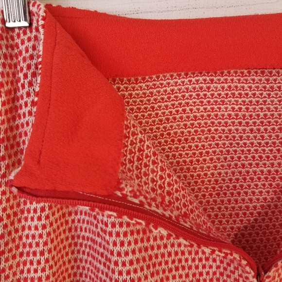 Vintage 70s | Handmade Textured Knit Skirt - Picture 7 of 8